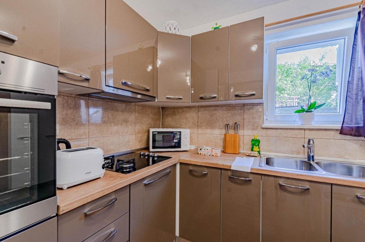 Siri Apartment